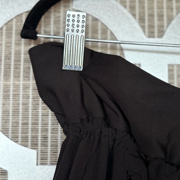 Black Tapered Track Pants with Elastic Waistband - Picture 4 of 8